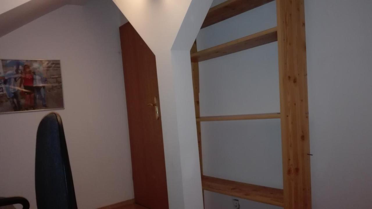 1St Floor Open'Er Room غدينيا المظهر الخارجي الصورة
